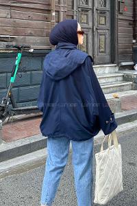 Lamelif Yarasa Kol Kapüşonlu Özel Tasarım Trenç Lacivert