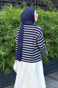 Navy Blue Turtle Neck Long Arm Jumper