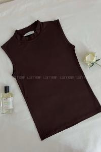 Bitter Brown Crew Neck Zero Arm Combed Fabric Body