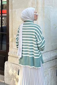 Modalamelif Balıkçı Yaka Çizgi Desenli Yırtmaçlı Triko Kazak Çağla Yeşili