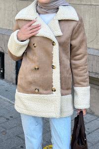 Lamelif Önü Boydan Düğmeli Kürklü Mont Soft Kahve