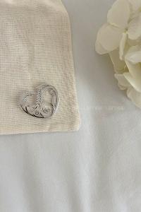 Lamelif Kalp Demir Broş