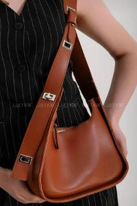 Tan Buckle Skin Hand Bag Bag