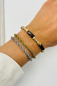 Black Without Accessories Gold Straight Wristband