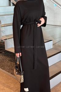 Lamelif Etek Ucu Armalı Kuşaklı Elbise Siyah