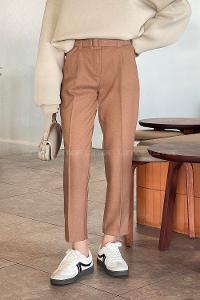 Camel Crepe Fabric High Waist Carrot Pant Pants