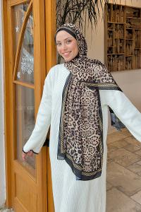 Lamelif Leopar Desen Pamuk Şal Siyah Bej