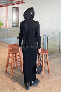 Lamelif Bisiklet Yaka Triko Tesettür Elbise Siyah