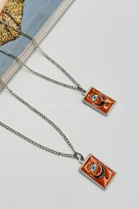 Lamelif Burç Sallatılı Kolye Turuncu