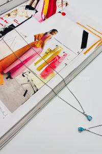 Lamelif Mavi Kristal Taşlı Zirkon Damla Kolye