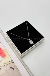 Lamelif  Gümüş Kristal Taşlı Zirkon Yonca Kolye