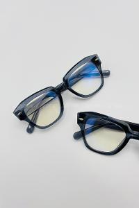 Lamelif İnes Füme Çerçeve Şeffaf İmaj Gözlük