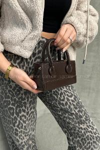 Bitter Brown Without Accessories Skin Hand Bag Arm Bag Bag