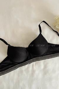Black Cotton Fabric Without Underwire Support Bralet