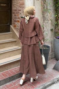 Lamelif Ön Fiyonk Bağlamalı Bluz Etek Tesettür Takım Kahverengi