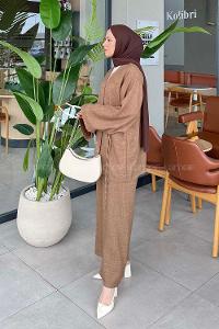 Lamelif Bağlama Detaylı Kimono Tesettür Takım Acı Kahve