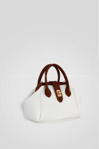 White Buckle Skin Hand Bag Bag