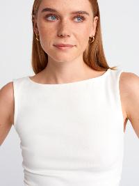 Lamelif DİLVİN 31589 Büzgülü Kayık Yaka Beyaz