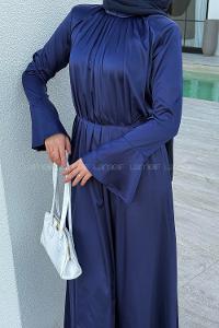 Lamelif Pileli Gül Detaylı Tesettür Elbise Lacivert
