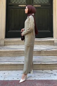 Lamelif İnci Detaylı Tunik-Pantolonlu Tesettür Takım Haki