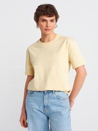 Lamelif Dilvin 30312 Dekoratif Dikişli Bisiklet Yaka Tshirt Sarı