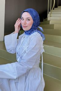 Lamelif Retro Desen Kokulu Prime Soft Eşarp Gece Mavisi