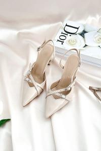 Lamelif Çift Kemer Detaylı Topuklu Ayakkabı Bej