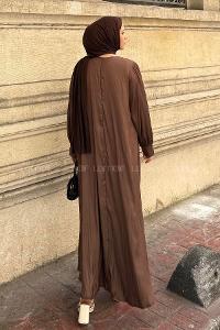 Lamelif Broş Detaylı Tesettür Elbise Kahve