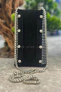 Lamelif Gümüş Zincır Askılı Taşlı Telefonluk Siyah