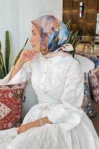 Lamelif Çiçek Desen Soft Eşarp Bej