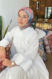 Lamelif Çiçek Desen Soft Eşarp Lacivert Kırmızı