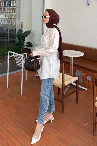 Lamelif Çiçek Desenli Tesettür Tunik Beyaz