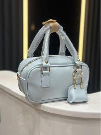 Lamelif Charm Detaylı Fermuarlı Ayarlanabilir Askılı El, Kol ve Omuz Çantası Buz Mavisi