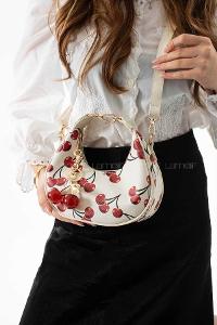 Lamelif Betty Model Charm Hediyeli Kadın El Ve Omuz Çantası Ekru