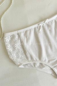 White Cotton Fabric Scanties