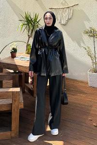 Black Jacket Collar Long Arm Polyester Jacket