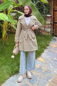 Lamelif Kol Kemerli Kısa Trençkot Haki