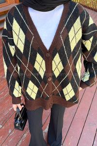 Lamelif Baklava Desen Jakarlı Hırka Kahverengi