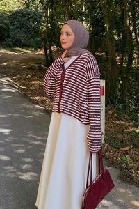 Lamelif İnce Çizgili Triko Hırka Bordo