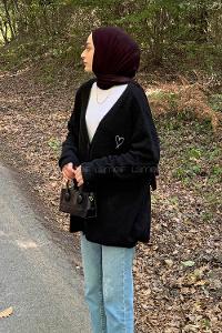 Lamelif Kalp Nakış Detaylı Oversize Hırka Siyah