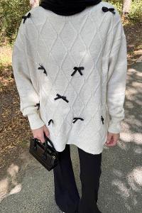 Natural Neckband Long Arm Jumper