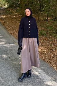 Black Crew Neck Long Arm Polyester Cardigan