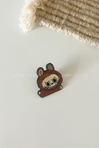 Modalamelif Labubu Demir Broş