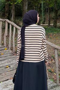 Camel Turtle Neck Long Arm Jumper