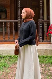 Lamelif Düğme Detaylı Hırka Siyah