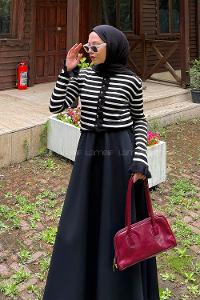 Lamelif Fırfırlı Çizgili Hırka Siyah