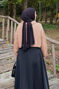 Camel Zippered Neck Long Arm Jumper