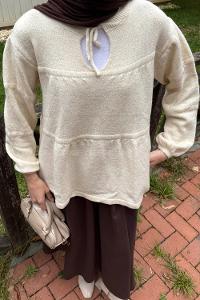 Lamelif Yakası Bağcıklı Triko Kazak Natural