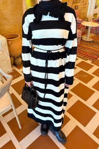 Lamelif Çizgi Detaylı Bağlamalı Elbise Siyah