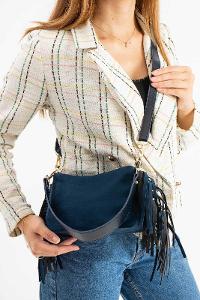 Lamelif Süet Püsküllü Kadın Omuz Çantası Lacivert